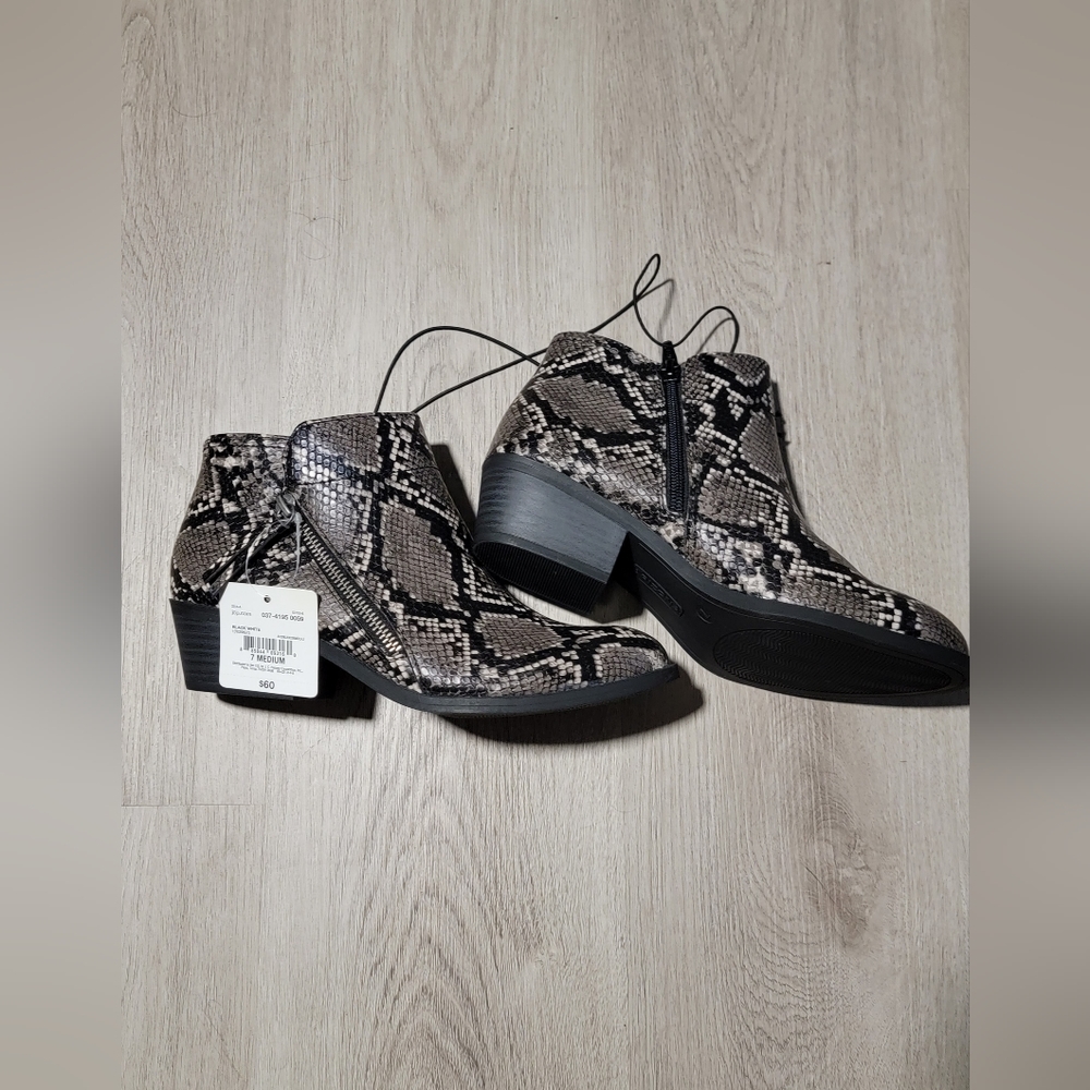 Arizona | Women's Snakesprint Low Boots - Picture 2 of 7